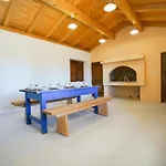 Maja - Three Bedroom With Pool بيت للعطل *