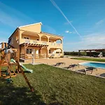 Maja - Three Bedroom With Pool *