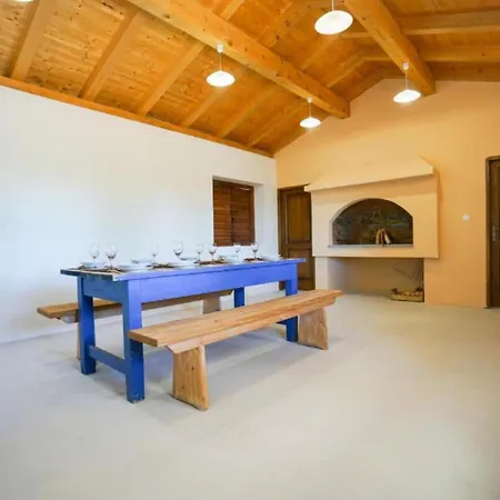 Maja - Three Bedroom With Pool Tatil Evi *