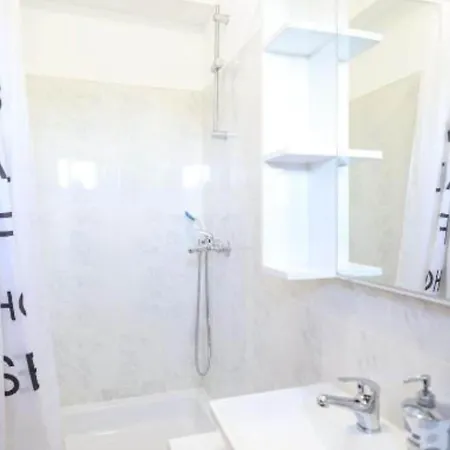 Maja - Three Bedroom With Pool 펜션